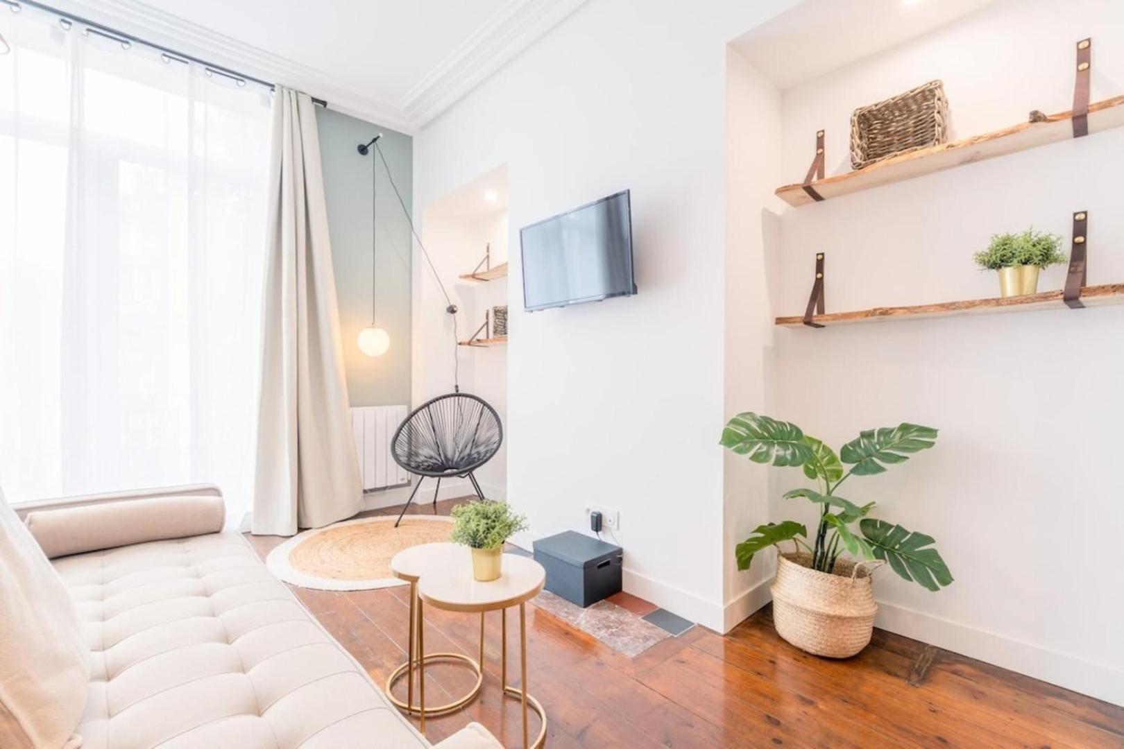 Renovated Apartment 3Bed 2Bath 릴 외부 사진